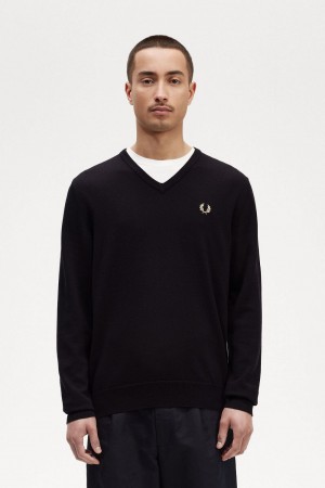 Fred Perry Classic V-Neck Men's Jumper Black | YCVQP0698