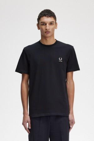 Fred Perry Enamel Pin Men's T-Shirt Black | DMGLR8754