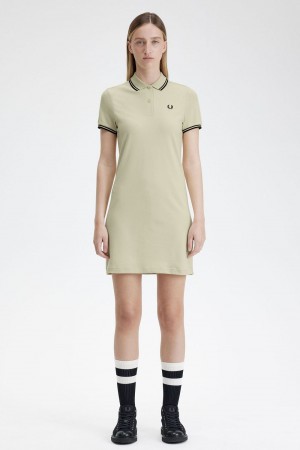 Fred Perry Twin Tipped Shirt Women's Dress Oatmeal | EVXCI7520