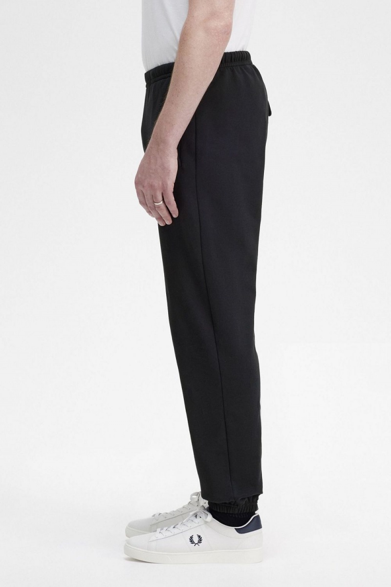 Fred Perry Badge Detail Track Men's Pants Black | XRLSE7652