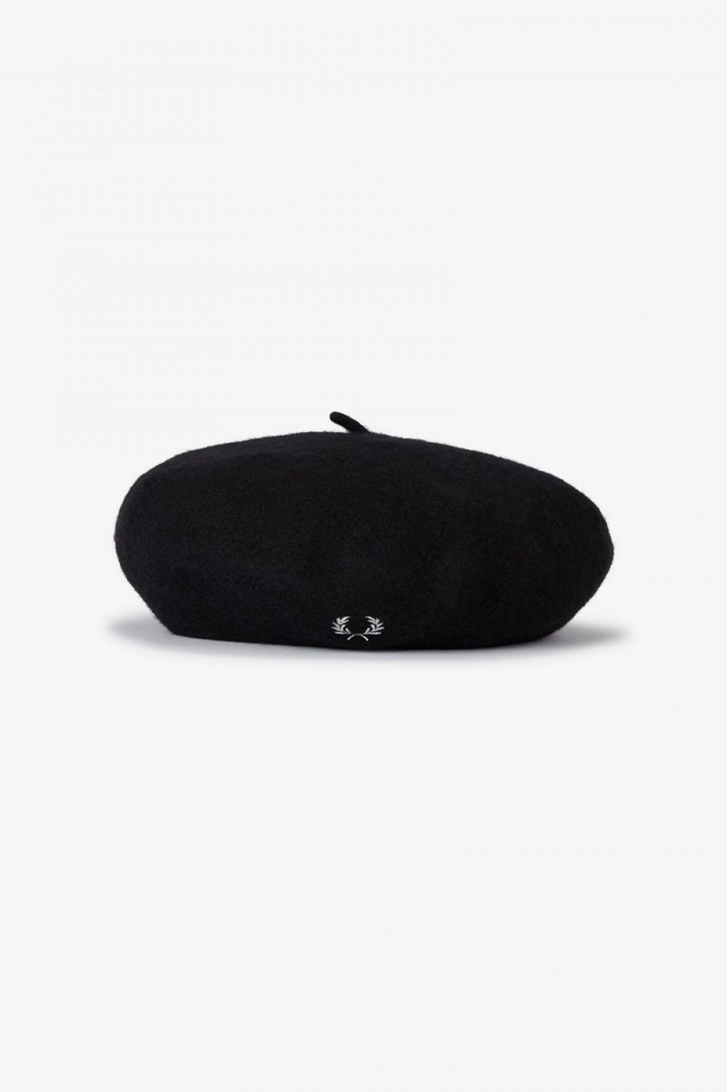 Fred Perry Beret Women\'s Hats Black | VSATB6098