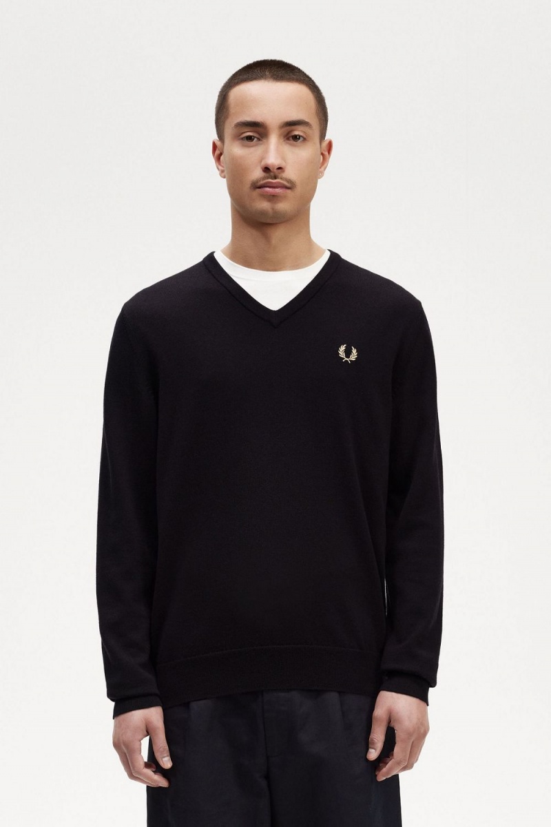 Fred Perry Classic V-Neck Men\'s Jumper Black | YCVQP0698