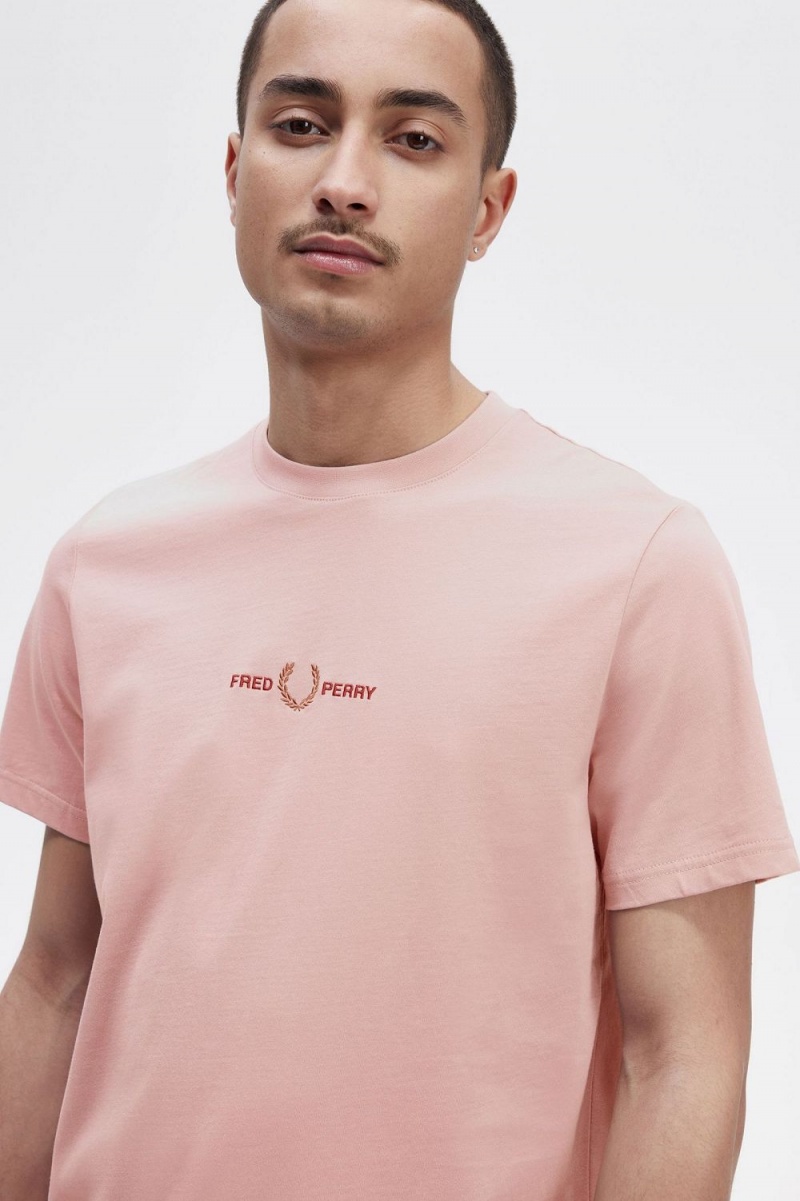 Fred Perry Embroidered Men's T-Shirt Dusty Rose Pink | JVMKX3597