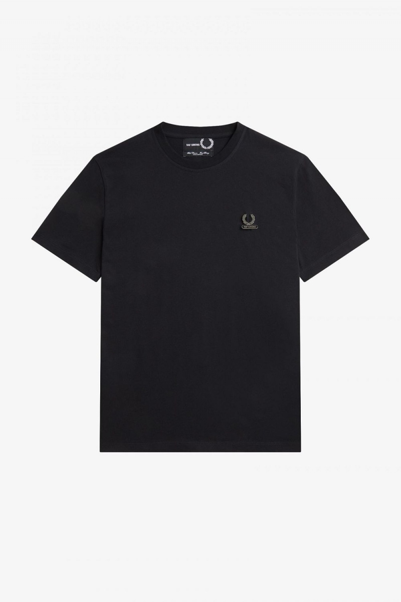 Fred Perry Enamel Pin Men's T-Shirt Black | DMGLR8754