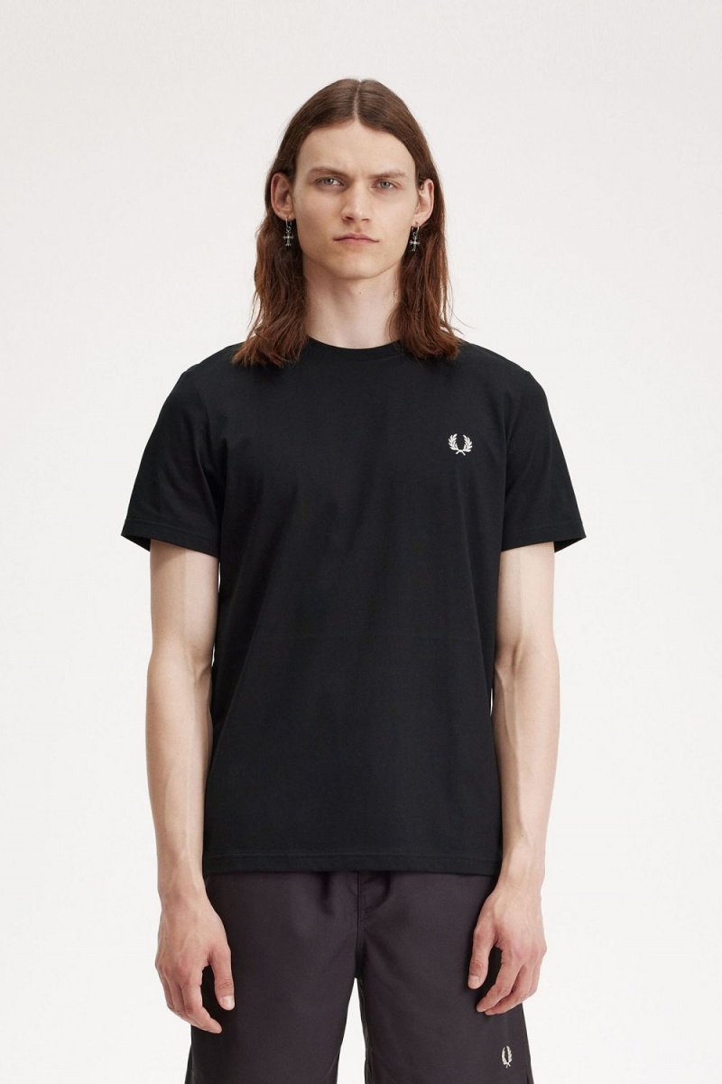 Fred Perry Laurel Wreath Graphic Men\'s T-Shirt Black | QBVRC1054