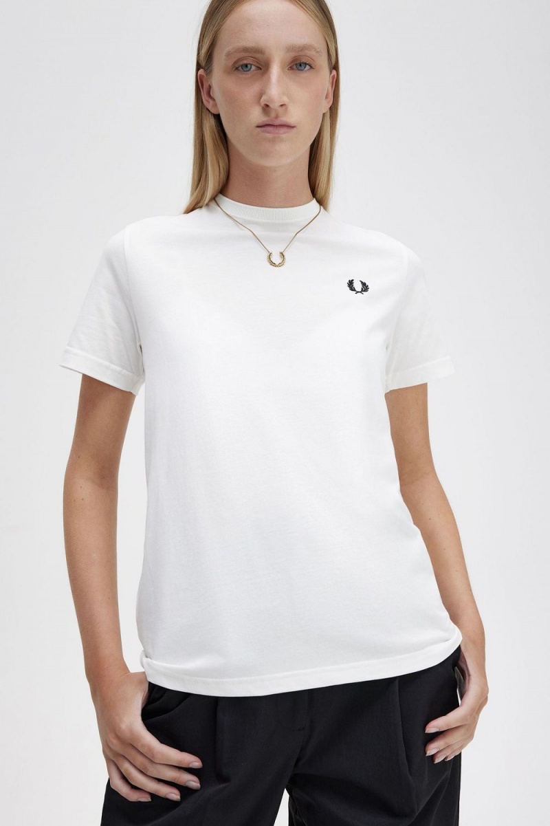 Fred Perry Laurel Wreath Necklace Women's Jewellery Gold | ETUHF3520