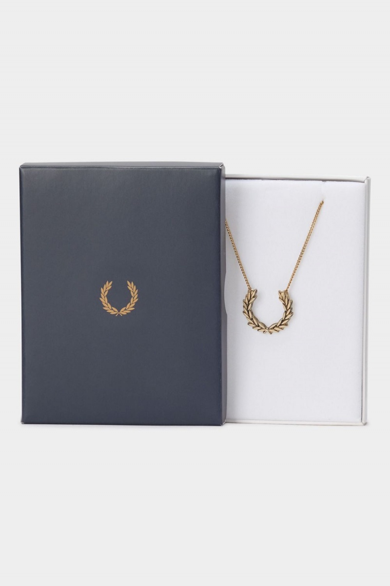 Fred Perry Laurel Wreath Necklace Women's Jewellery Gold | ETUHF3520