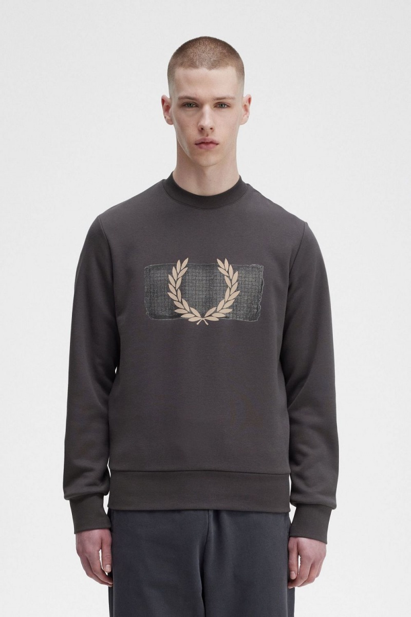 Fred Perry Layered Graphic Men\'s Sweatshirts Gunmetal | LCHTO8260