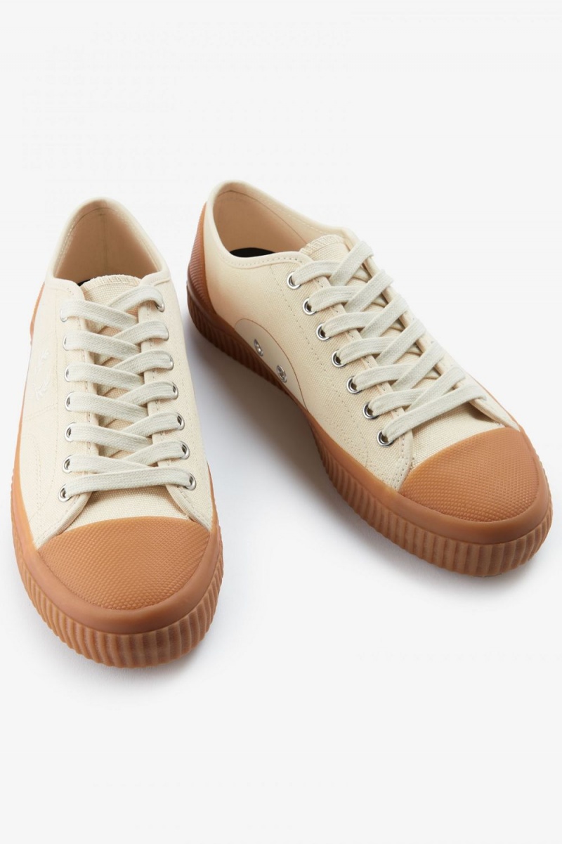 Fred Perry Low Hughes Men's Plimsolls Beige Light Beige | NBAOW5891