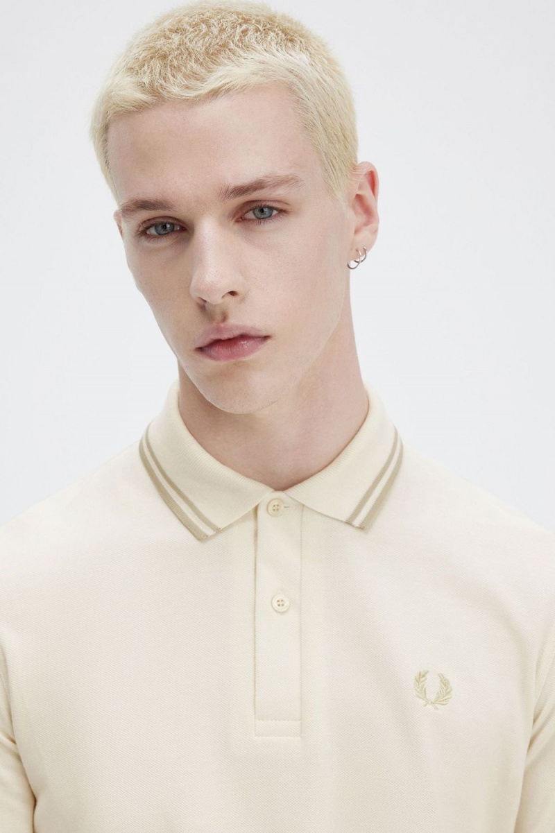 Fred Perry M12 Men's Shirt Beige Oatmeal Oatmeal | TGUOK2197