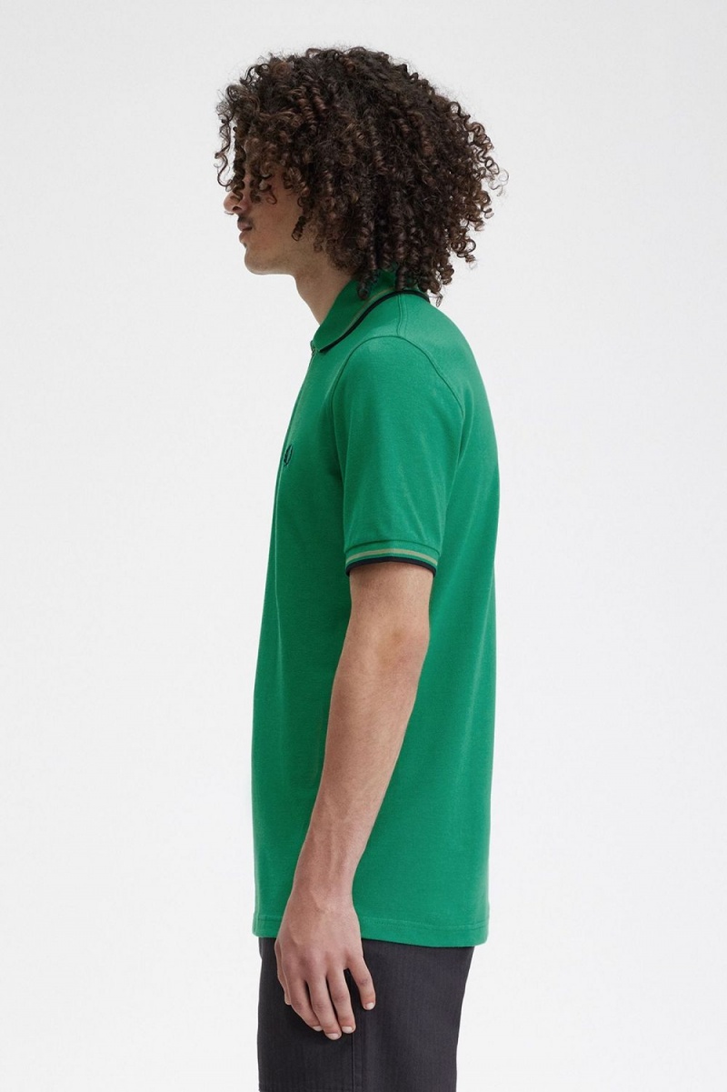 Fred Perry M12 Men's Shirt Green Field Green Black | RITFL3960