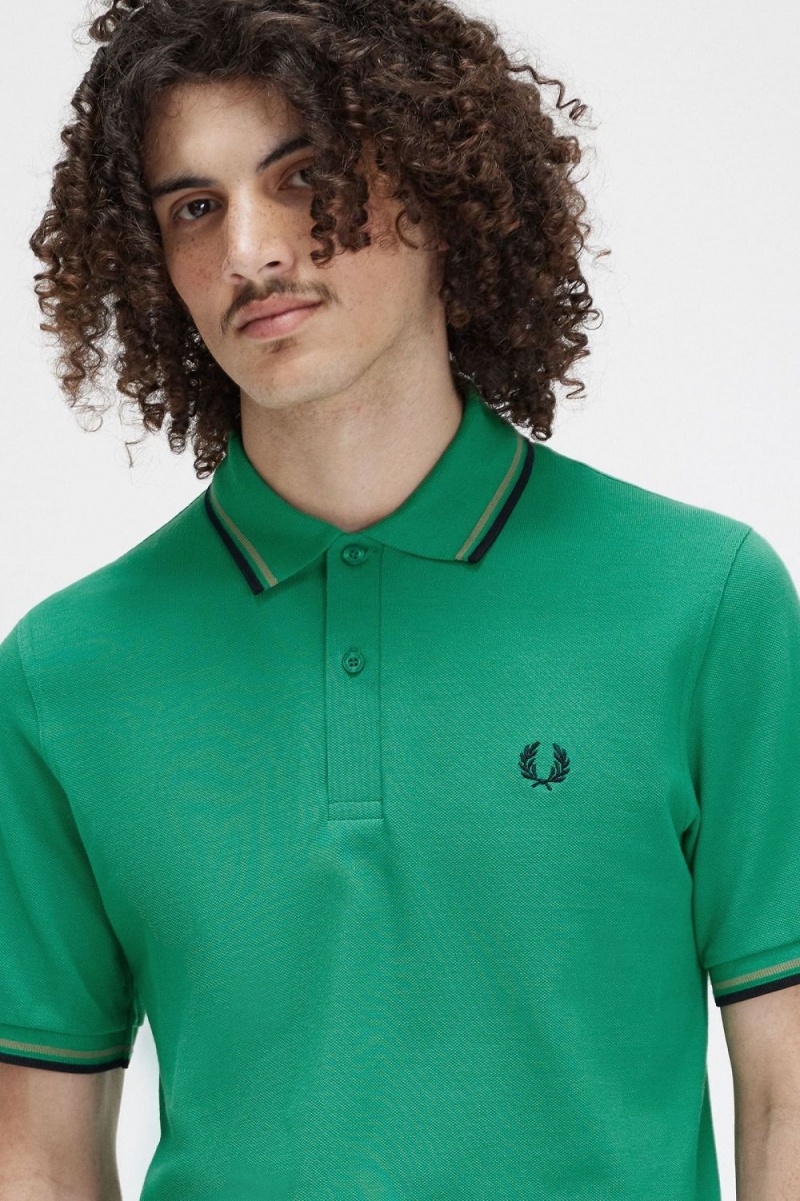 Fred Perry M12 Men's Shirt Green Field Green Black | RITFL3960